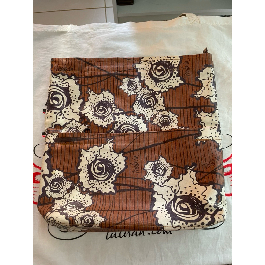 tulisan mytulisan concerto clutch sling bag foldable clutch/shoulder bag