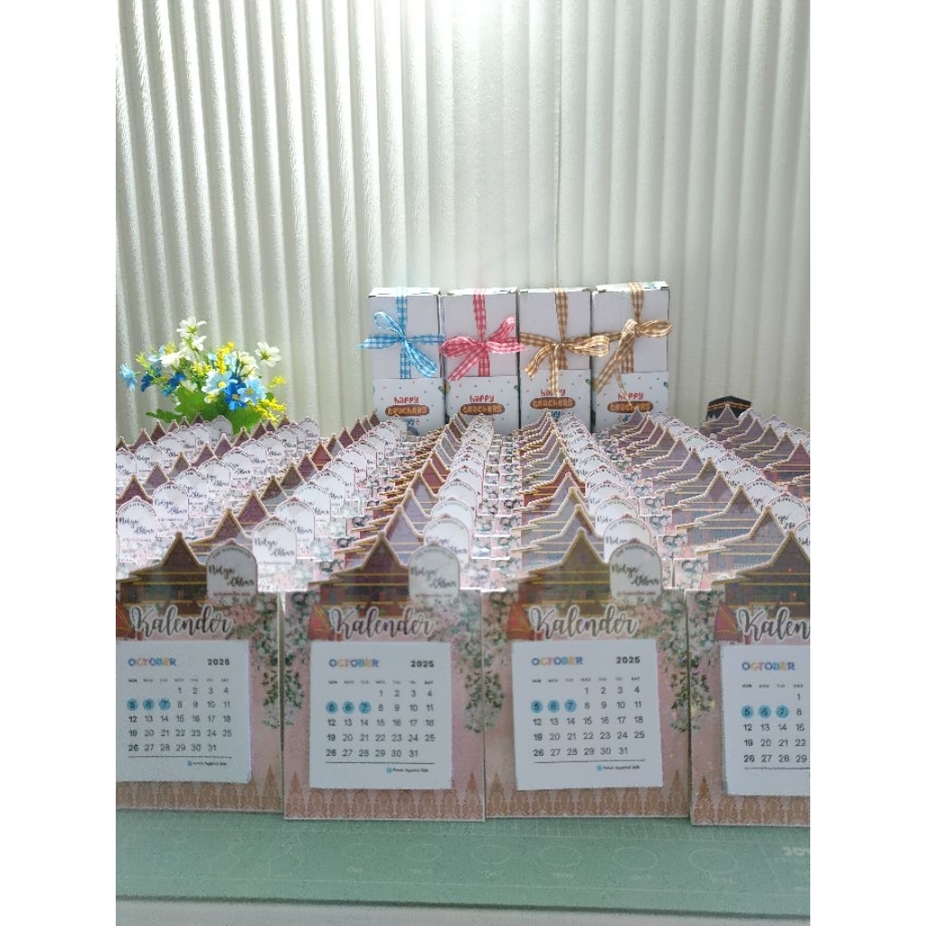 

Souvenir Kalender 100 pcs