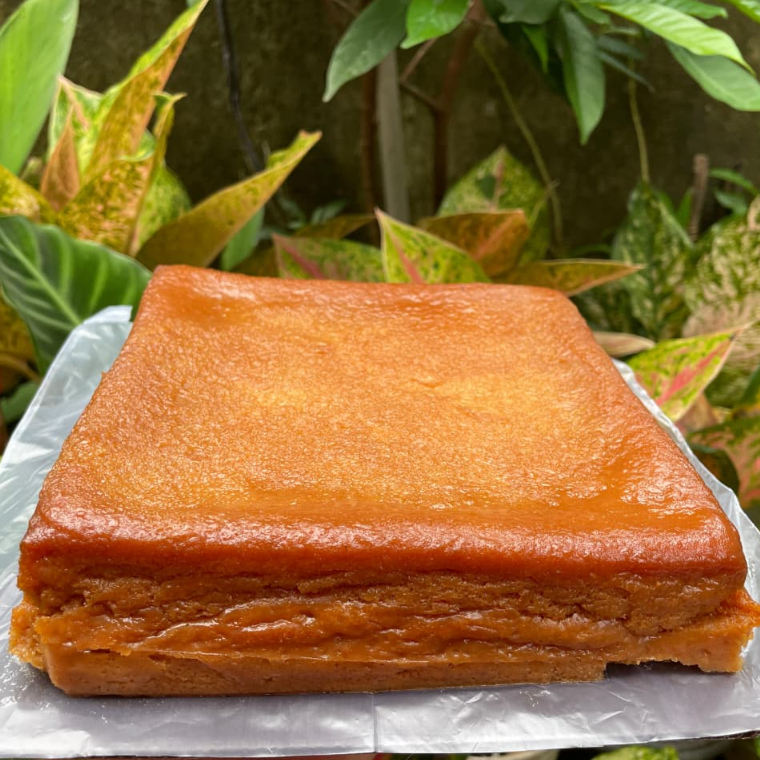 Bolu Lapan jam / 8 Jam Khas Palembang by Lapiskoe