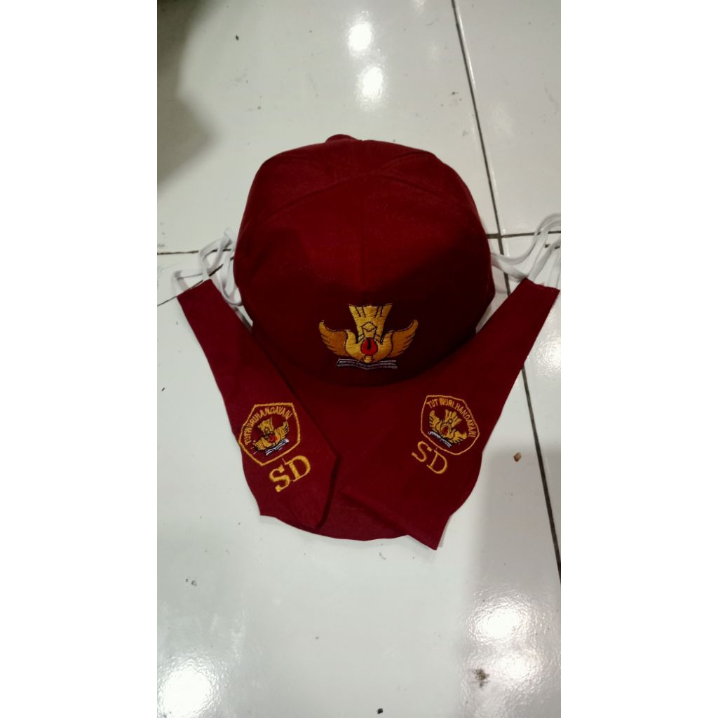 Paket Hemat Topi Dasi Cewek Cowok SD SMP SMA Negeri Bordir Tutwuri Handayani