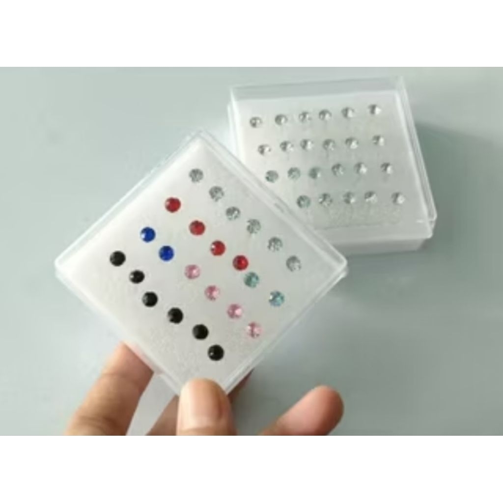 ( 1 BOX ) Anting plastik / Giwang plastik / Tindik permata / tindik permata warna / Anting tindik pe