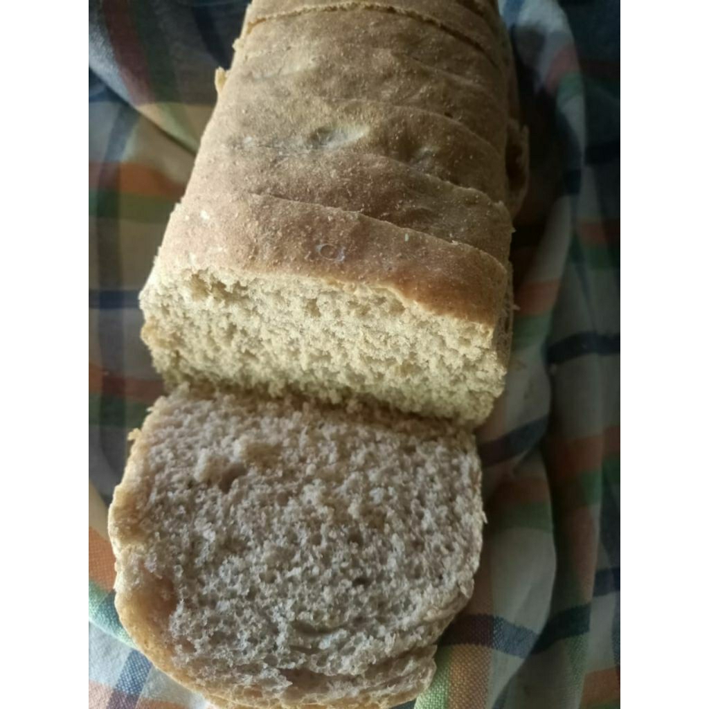 Roti Tawar Gandum 100% whole wheat vegan tanpa gula tanpa lemak tanpa pengawet.