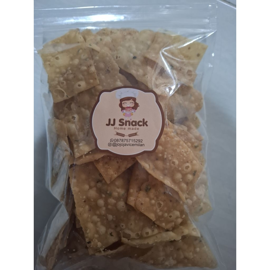 

Keripik Pangsit JJ snack