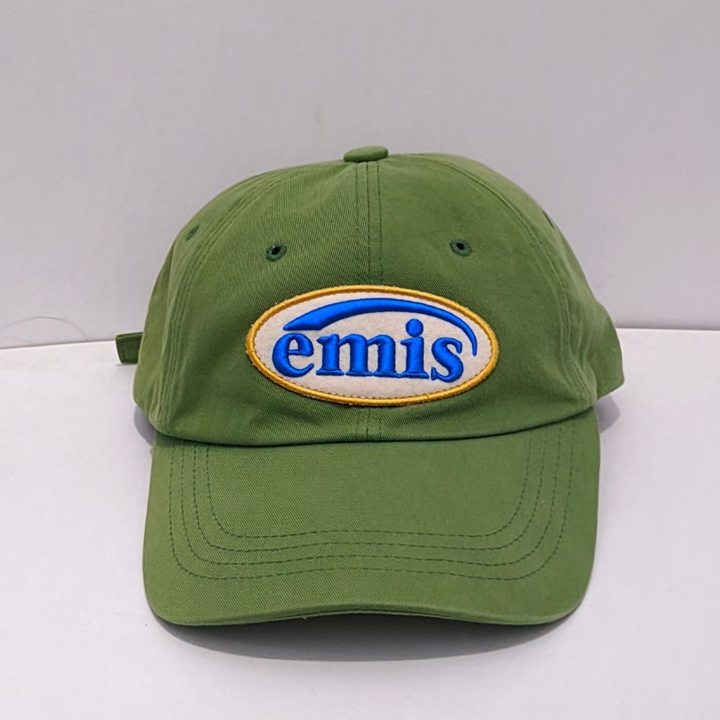 Topi Emis, Emis Cap Hijau