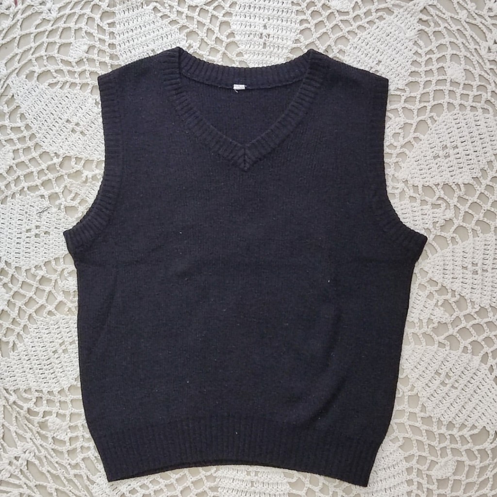 [PRELOVED] Black Vest Sweater Rajut Tweed Bayi Anak Laki-laki / Rompi Kutung Tanpa Lengan Rompi Swea