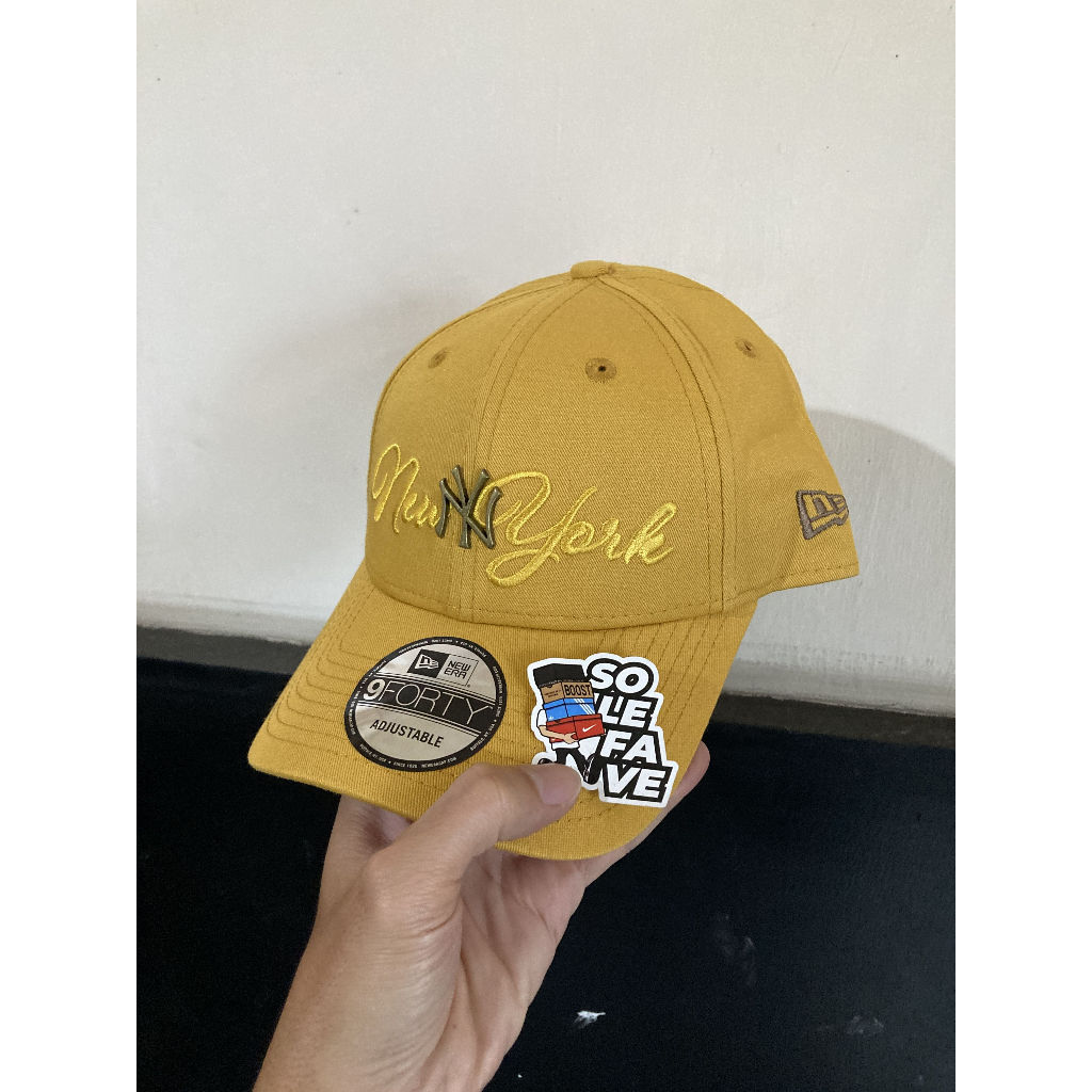 TOPI 940 x MLB NY YANKEES METAL CREST MUSTARD ORIGINAL NO BOX