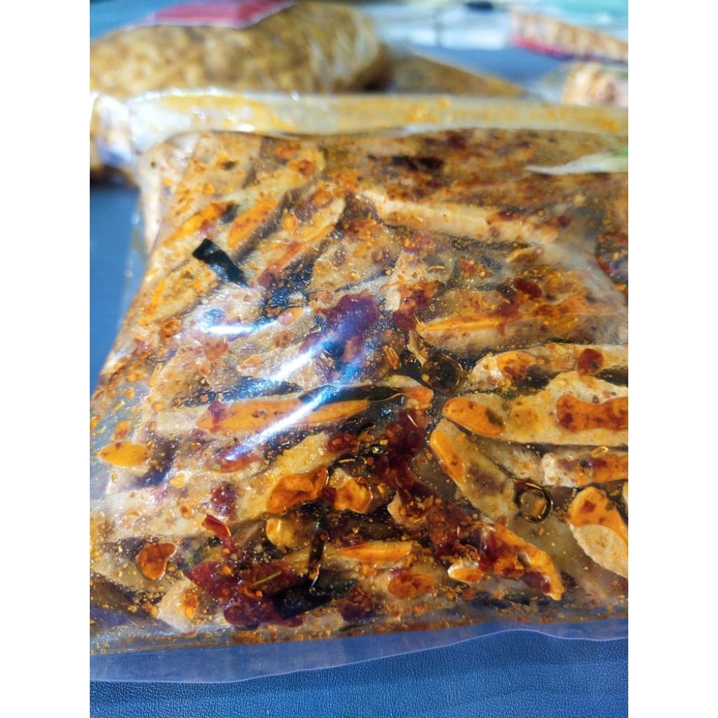 

Basreng pedas daun jeruk bumbu melimpah/original daun jeruk 250 gr