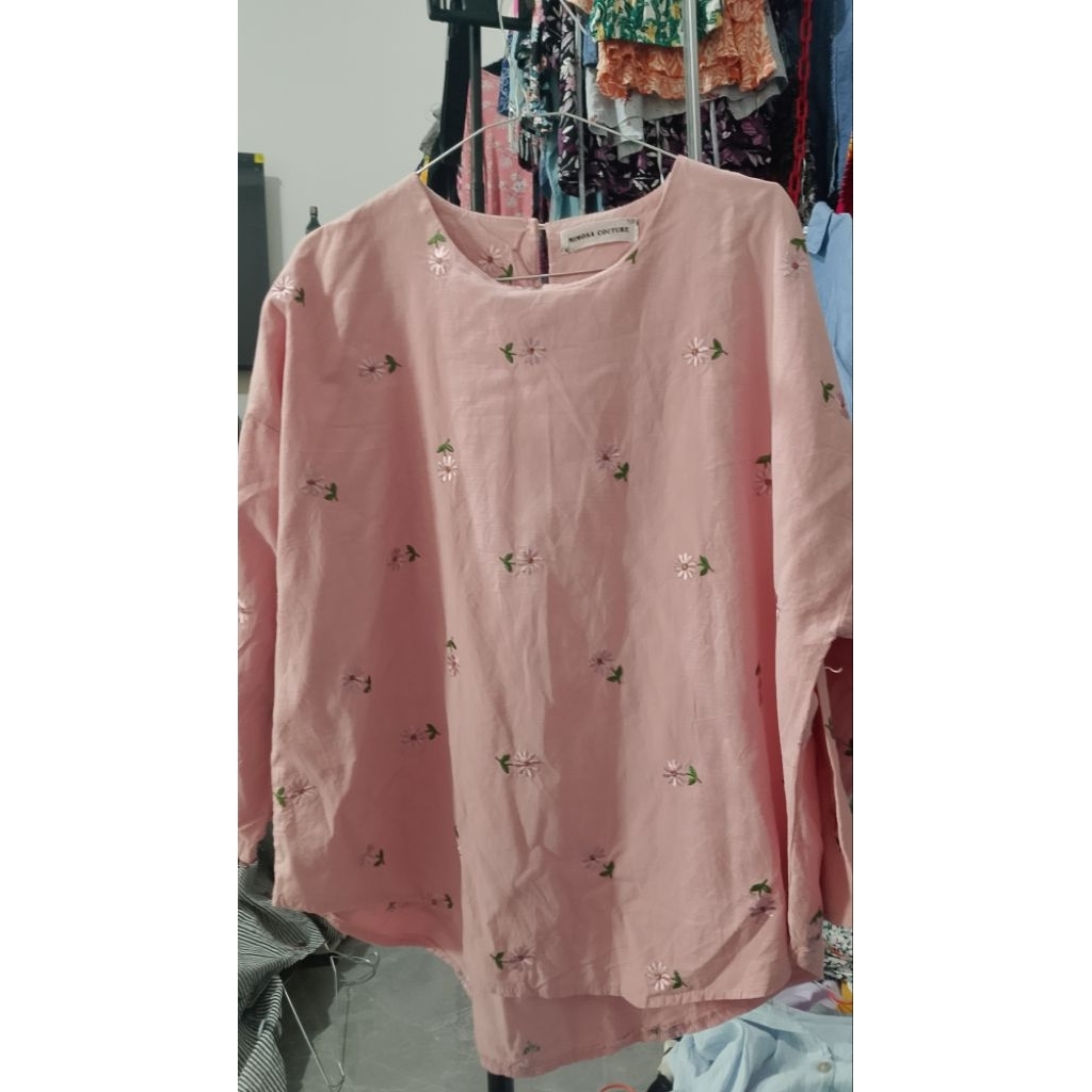 BAJU ATASAN WANITA BROSH WANITA MODEREN