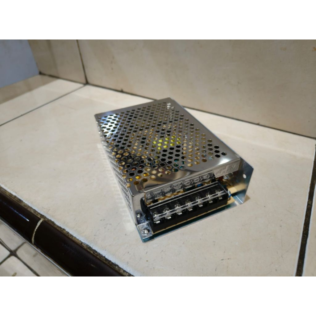 Power supply 10a jaring 12v model SPC 10 ampere 12 volt Taiwan quality adaptor trafo travo taiwan sw