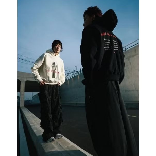 PRAEDAE Hoodie Certified Hopeless Romantic V2