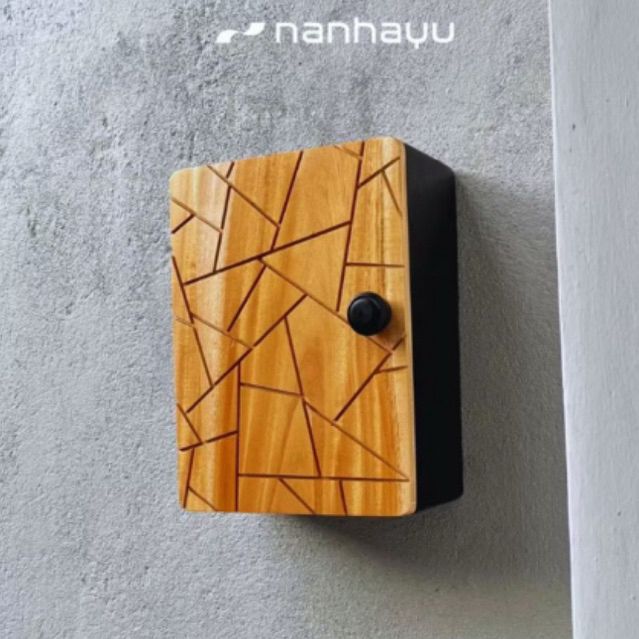 

CUSTOM GLAM RANGKAHITAM 25x12x30 TANPA LK