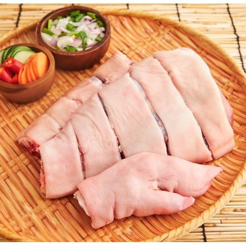 

KAKI BABI POTONG BELAH SAMPAI PAHA BANYAK DAGING BABI PORK LEG CUKIOK