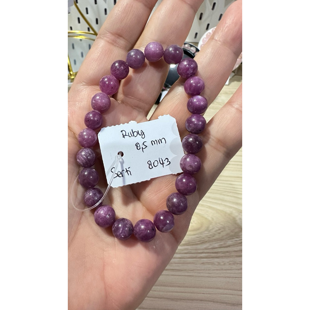 Gelang batu alam Ruby merah