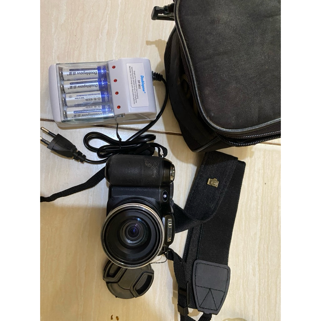 kamera Fujifilm finepix s2950 (pocket)