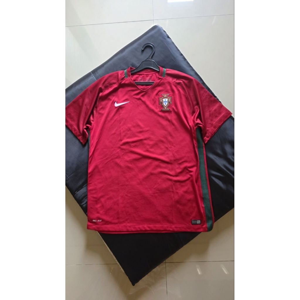 Jersey Portugal 2016 size XL
