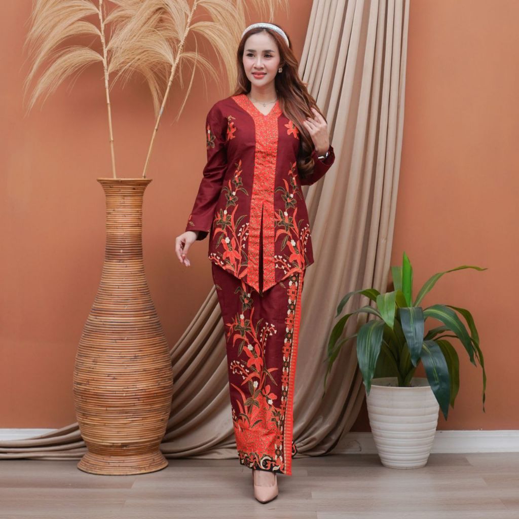 setelan kebaya batik
