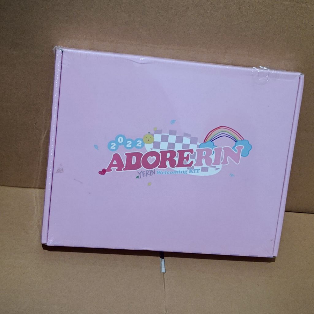 2022 ADORERIN YERIN GFRIEND WELCOMING KIT NEW