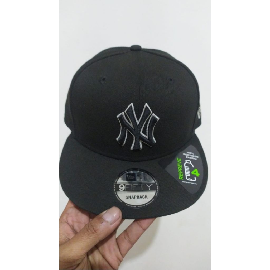 Topi Snapback New Era NY Black Repreve 100% Original