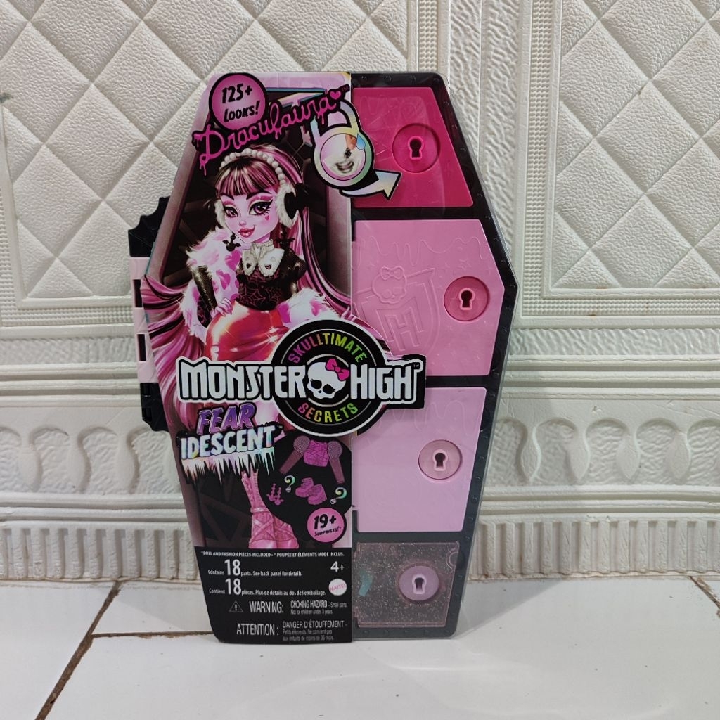 Monster high Skulltimate secret Draculaura