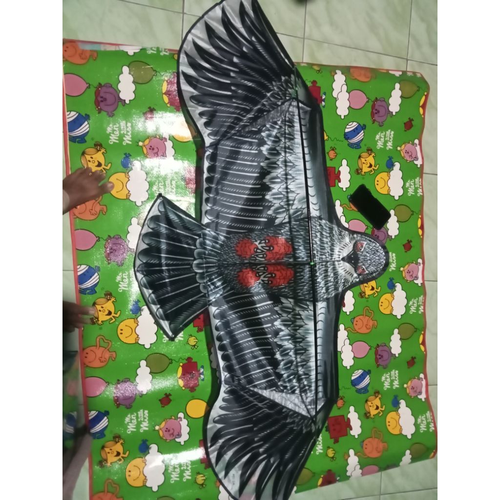 layangan burung elang jumbo