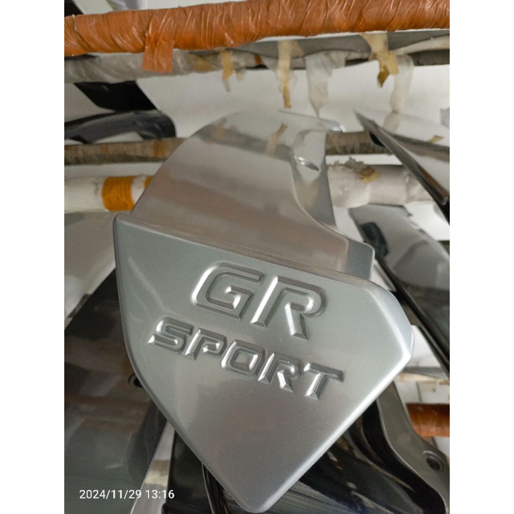 spoiler calya sigra mugen GR SPORT