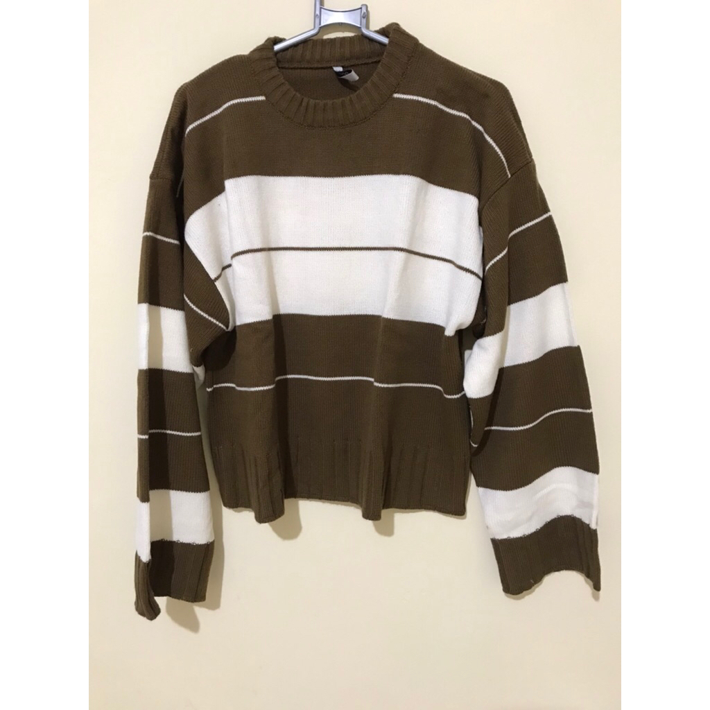 preloved_nigoo suji knit crop sweater rajut