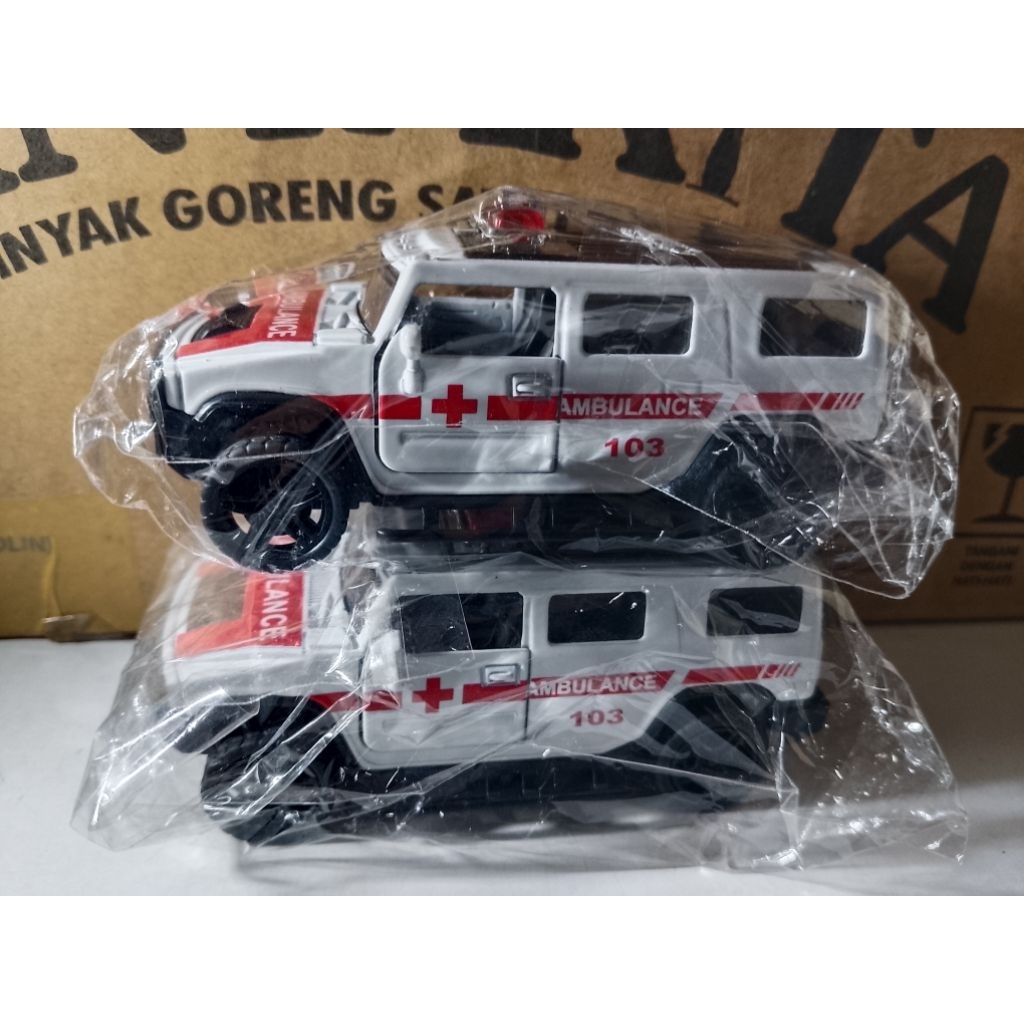 Diecast ambulance army