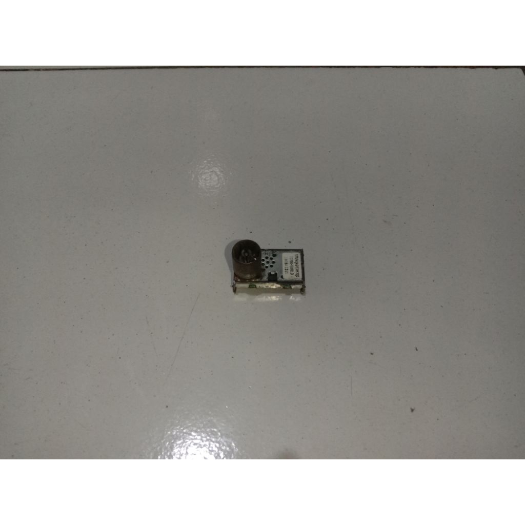 tuner tv RTUNQA083WJQZ  TDSS-G801D