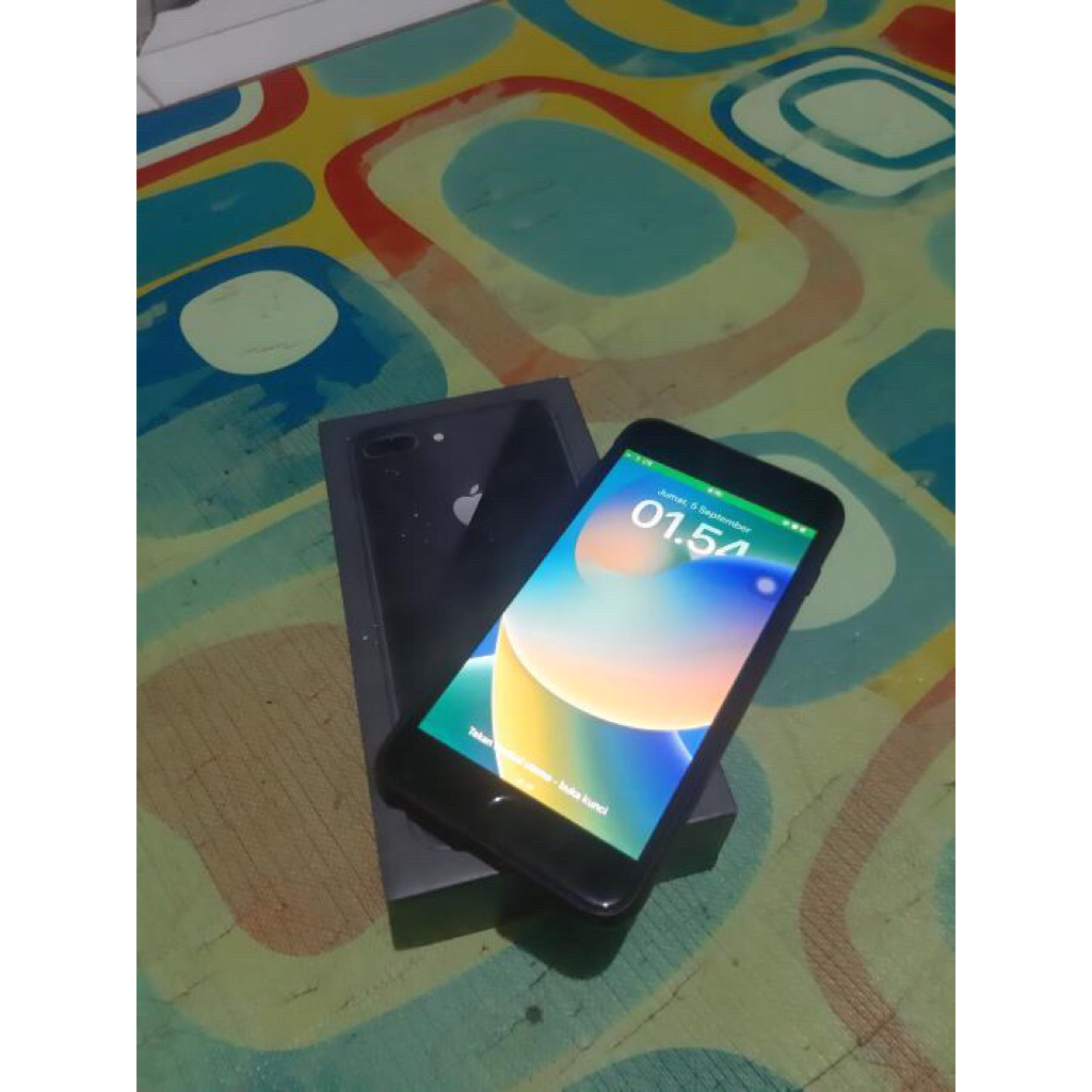 iphone 8+ 64gb ex ibox