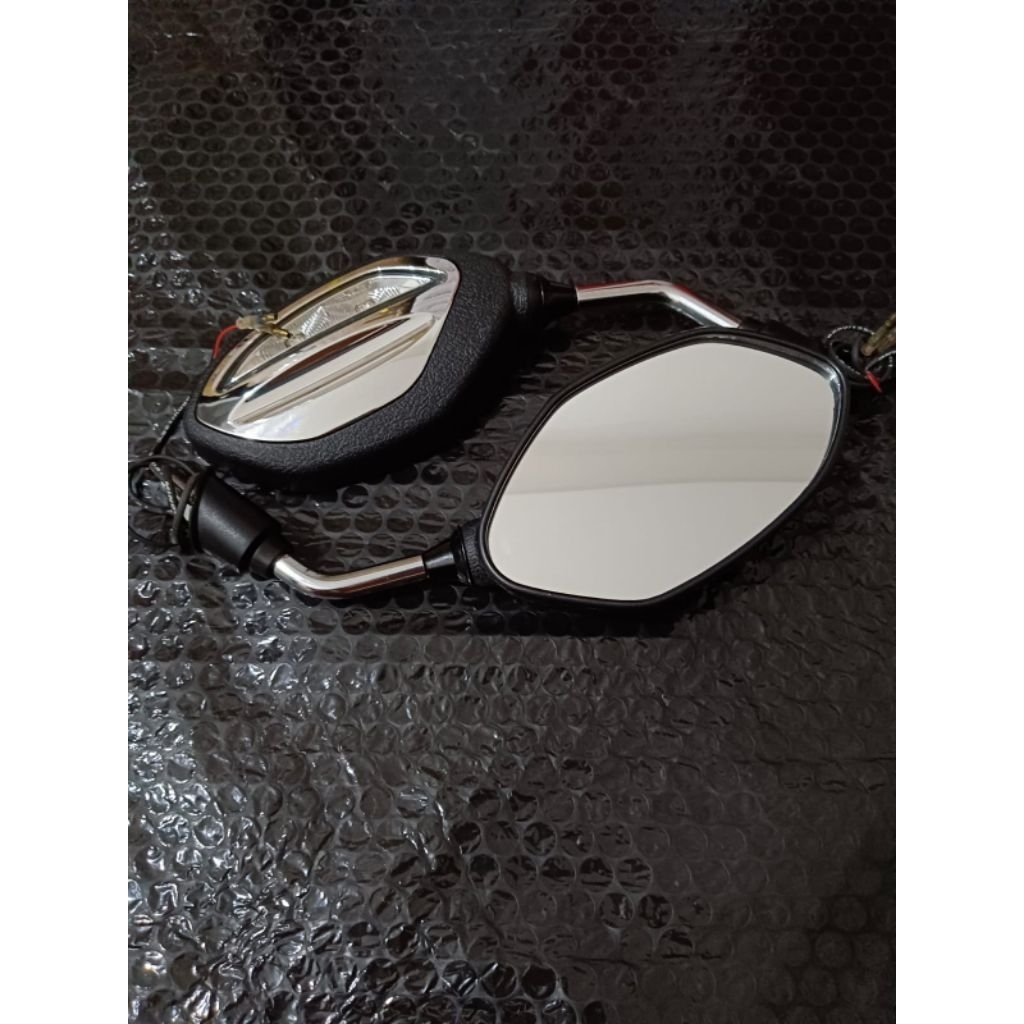 KACA SPION VARIO ORIGINAL VARIO 125 100%