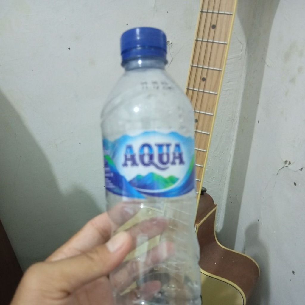 

Aqua mineral 600ml