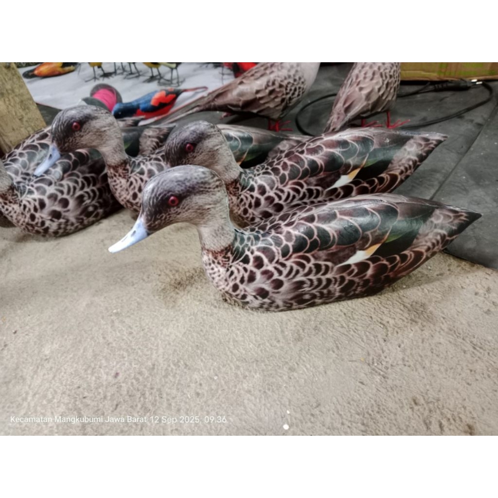 pancingan patung jontrot burung belibis batu mirip asli