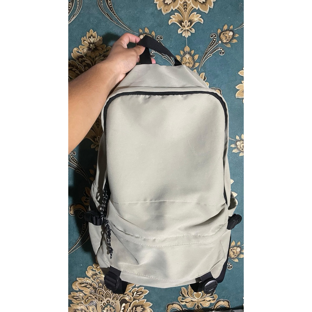 PRELOVED - Backpack Ransel Canvas Tas Punggung Basic Polos Warna Solid Color Basic Backpack Canvas B