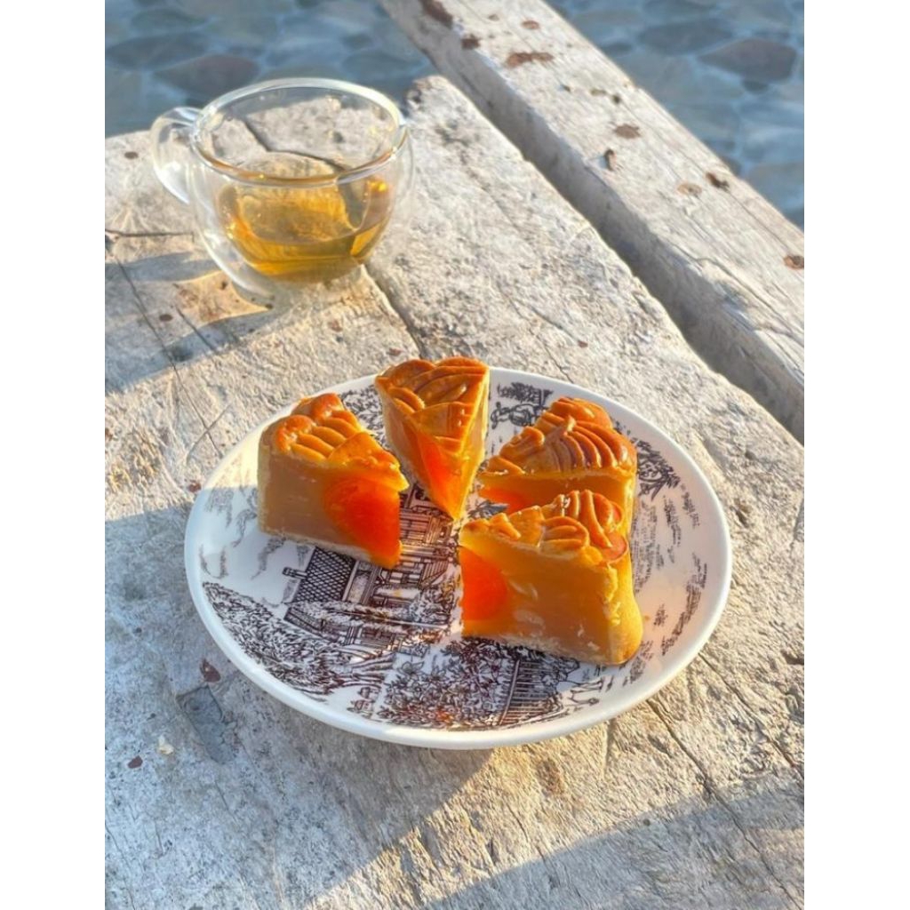 

Kue Bulan Rezeki Baru Rasa Durian isi Telur / Kue Bulan Sin Hock / Mooncake Rezeki Baru