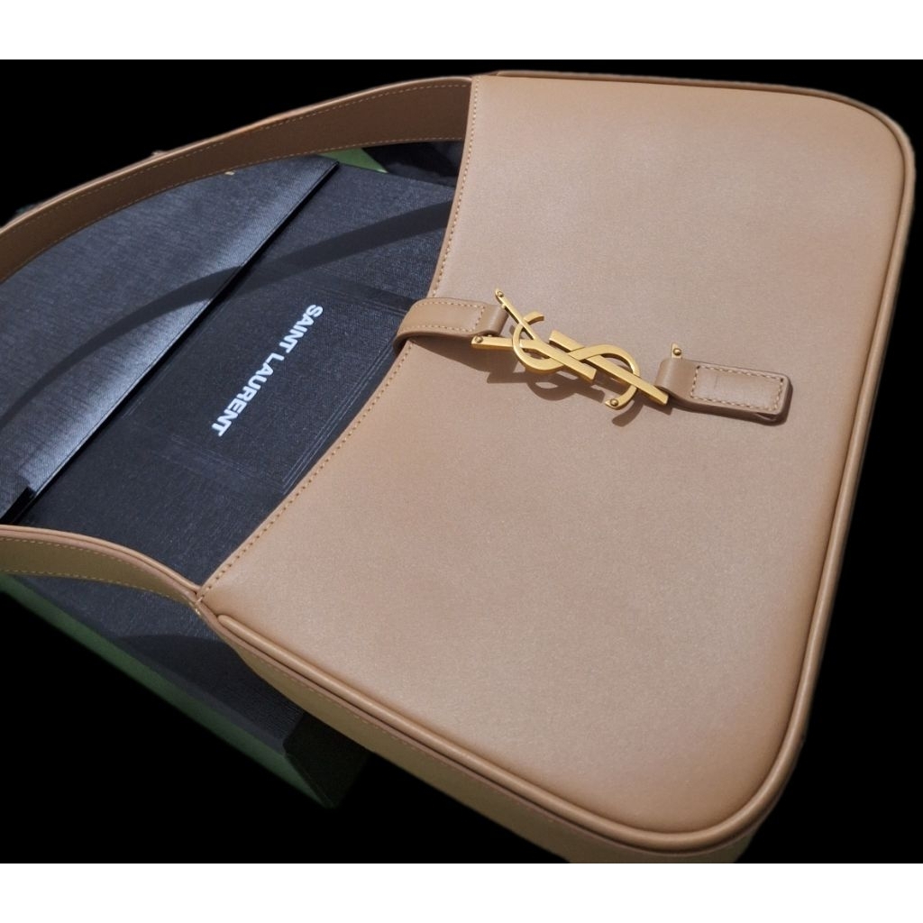 SAINT LAURENT SOLFERINO SMALL HOBO BAG