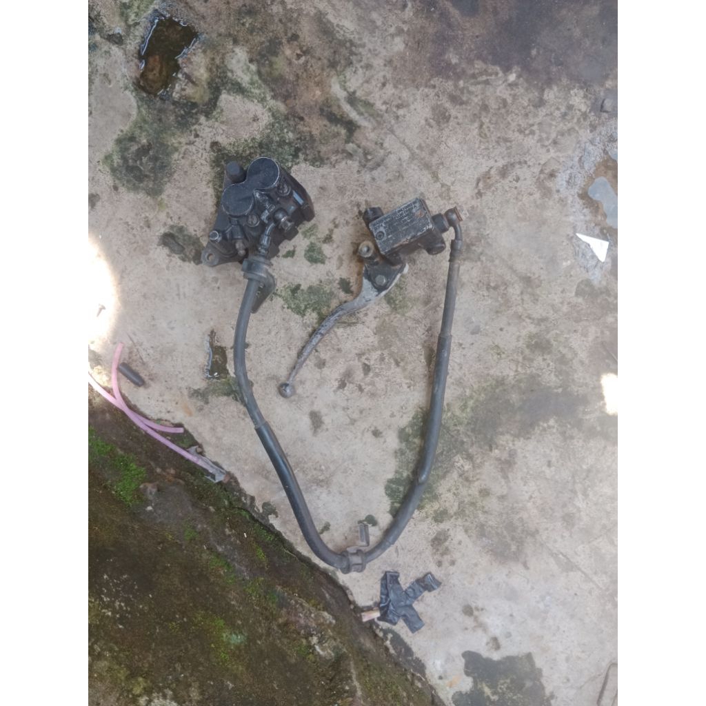 master rem rem depan tiger lama megapro original copotan