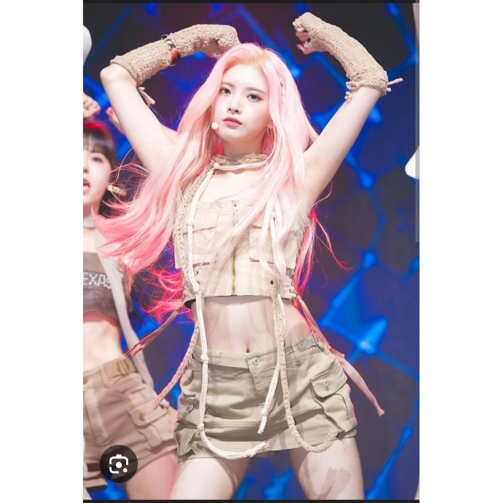 KOSTUM YIREN EVERGLOW SLAY (second)
