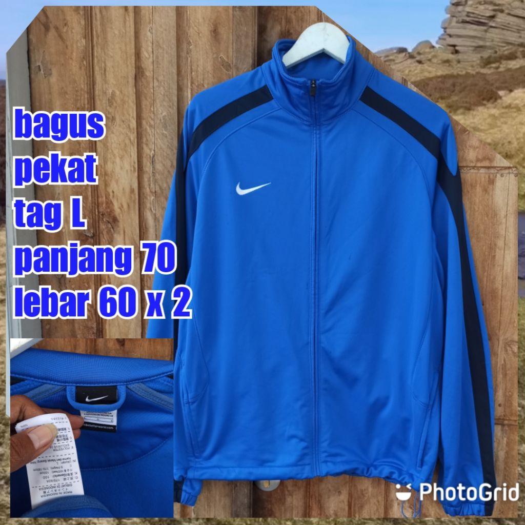 jaket olahraga tracktop nike biru
