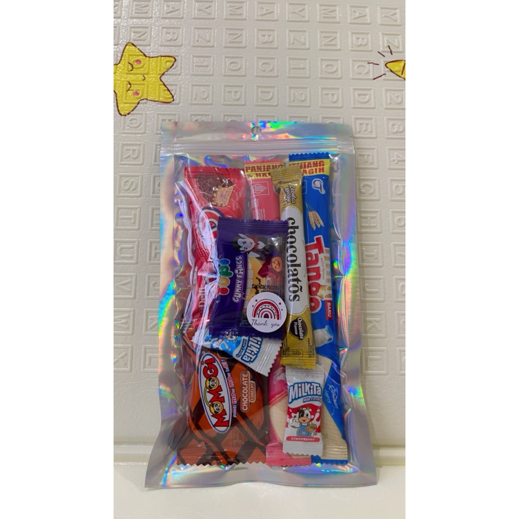 

Bucket mini snack ulang tahun/perpisahan/hampers/parcel