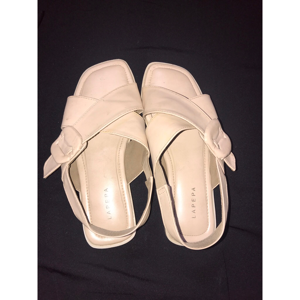 Preloved sendal wanita