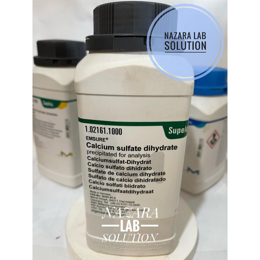 CALCIUM SULFATE DIHYDRATE FOR ANALISYS MERCK 102161 / KALSIUM SULFAT DIHIDRAT / CaSO4 * 2H20 1KG