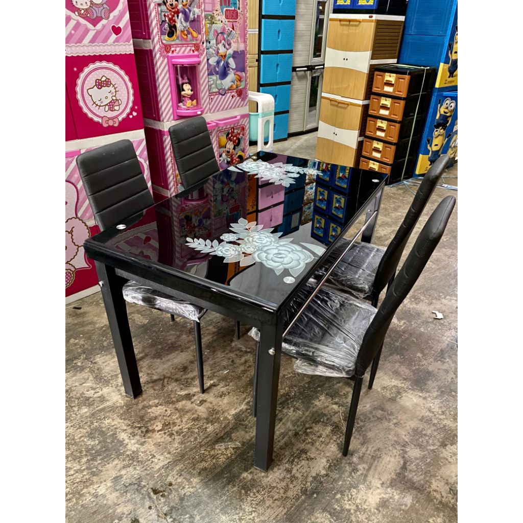 Meja makan kaca 4k hitam, tebal 8mili