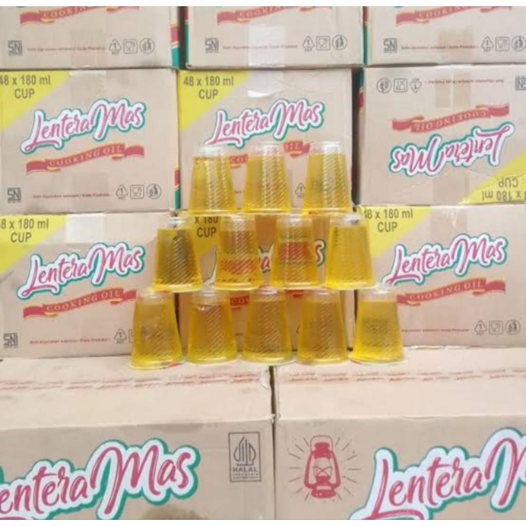 

minyak goreng lentera mas (1 dus 48pcs)