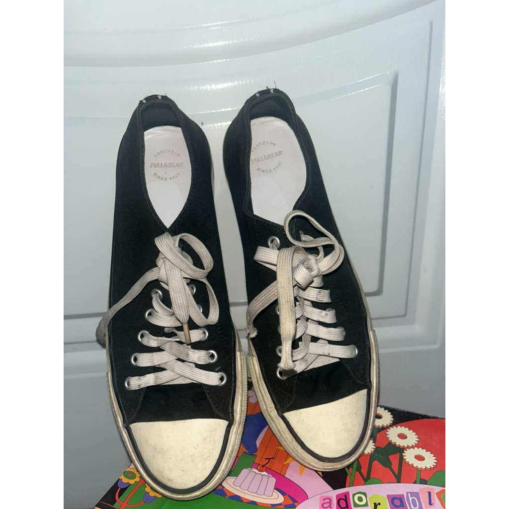 pull & Bear sepatu preloved by Rille