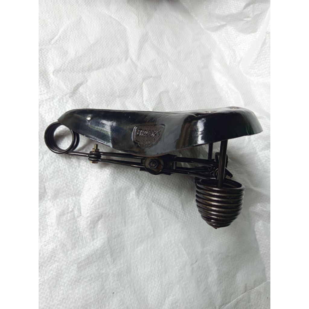 sadel gelung sepeda ontel kulit asli