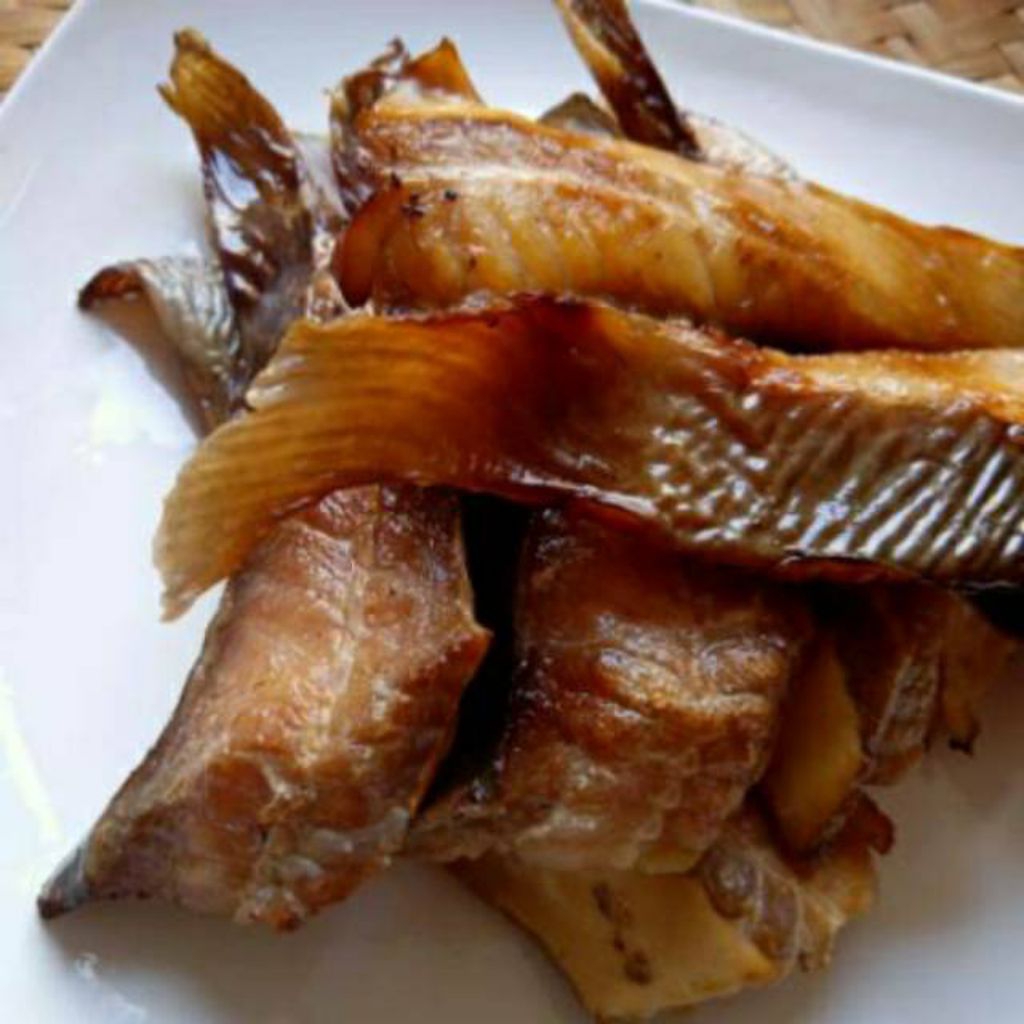 IKAN Panggang pari (pe)/ asap pari 1 POTONG/ PE PANGGANG FROZEN ikan asap premium