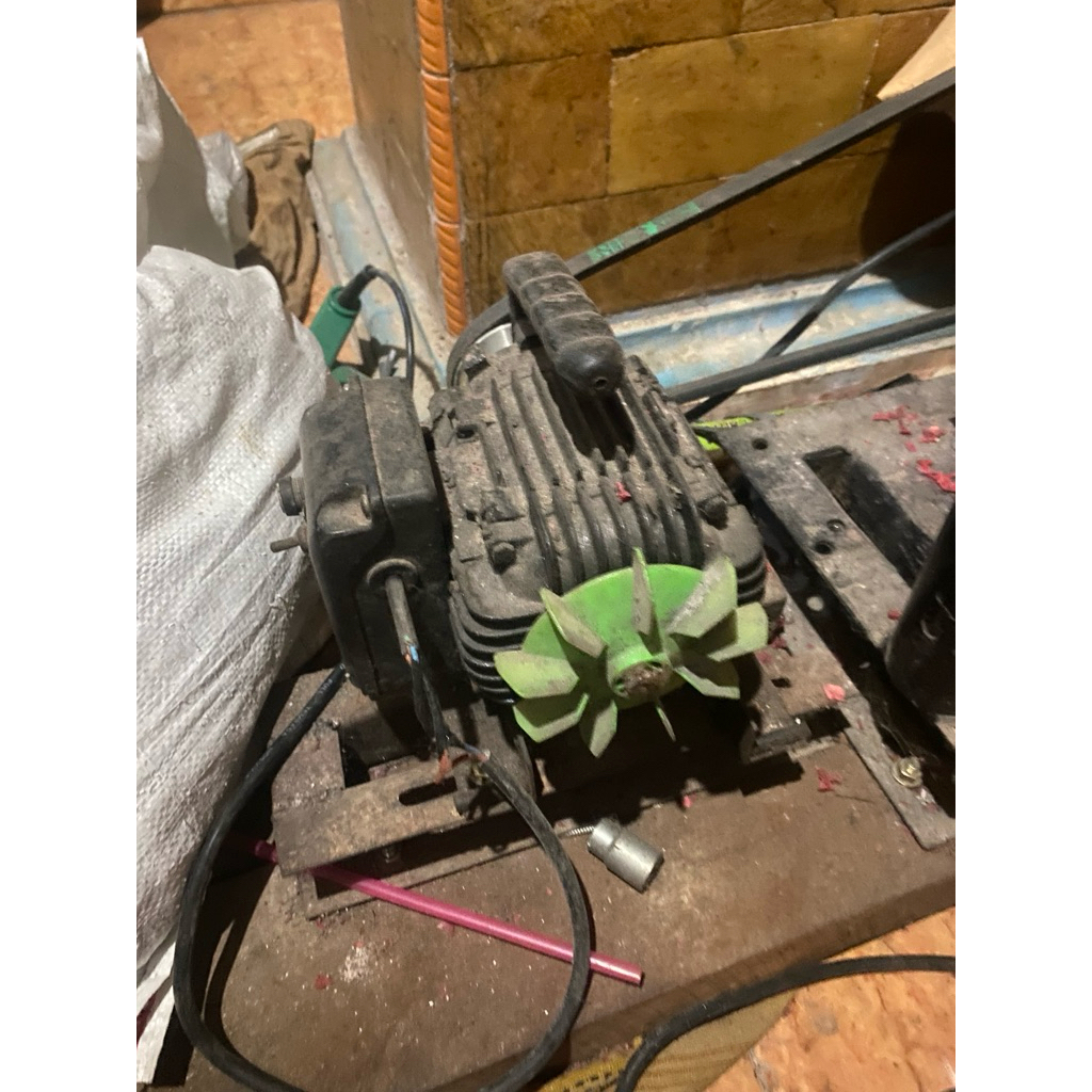 Dinamo 0,5 hp RPM 1400