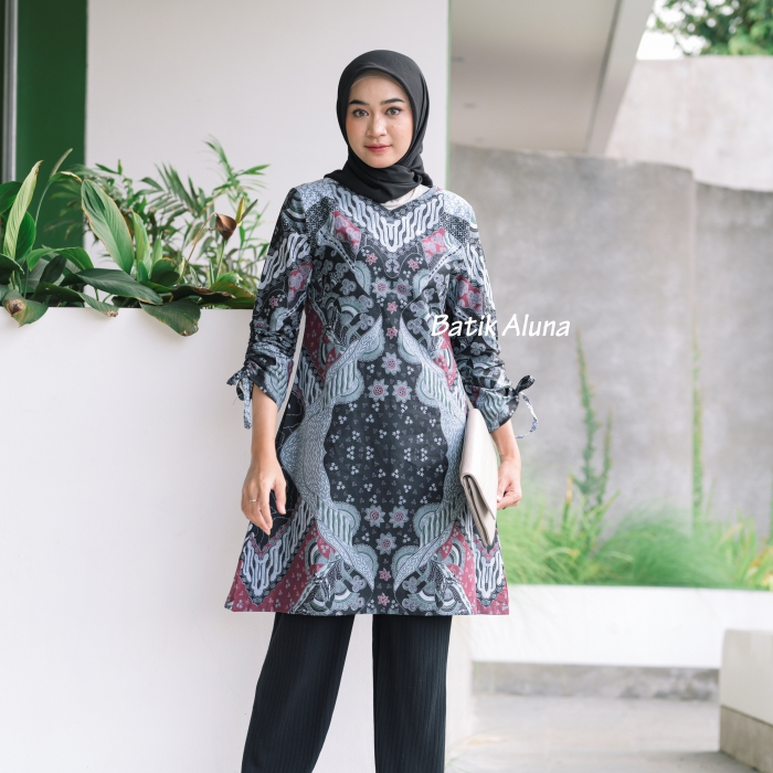 Batik Wanita Premium Aluna Modern Tunik Lengan Panjang Batik Khas Solo Batik Aluna TBA 104