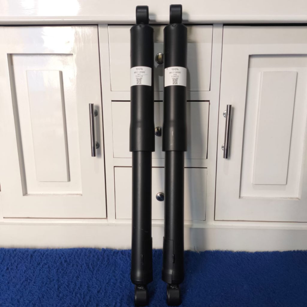 shock toyota hilux revo belakang