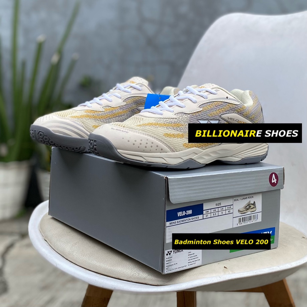 Sepatu badminton yy sepatu olahraga bulutangkis velo sepatu badminton sol karet